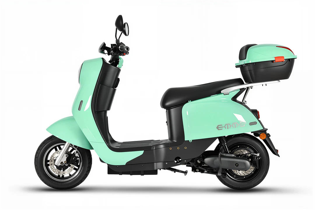 MERONA - Retro Vespa-Style Electric Scooter Bike
